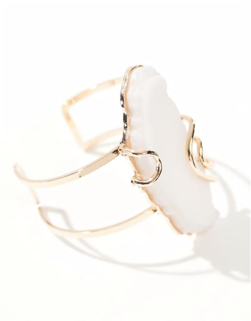 cuff bracelet with faux semi precious slice in gold tone