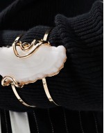 cuff bracelet with faux semi precious slice in gold tone