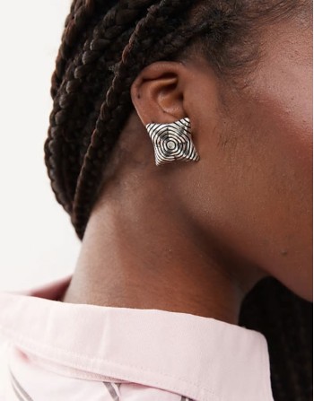 square stud earrings in silver